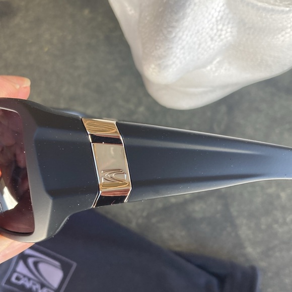 Carve “Korbin”unisex polarized wrap sunglasses with pouch - Picture 8 of 8